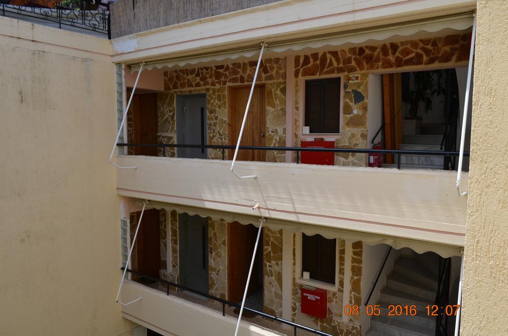 Apartments Zoumperi Неа-Макрі Екстер'єр фото