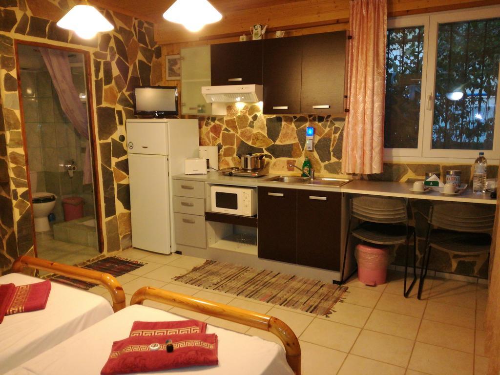 Apartments Zoumperi Неа-Макрі Екстер'єр фото